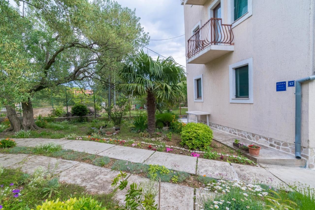Apartments Bepina Biograd Na Moru Extérieur photo